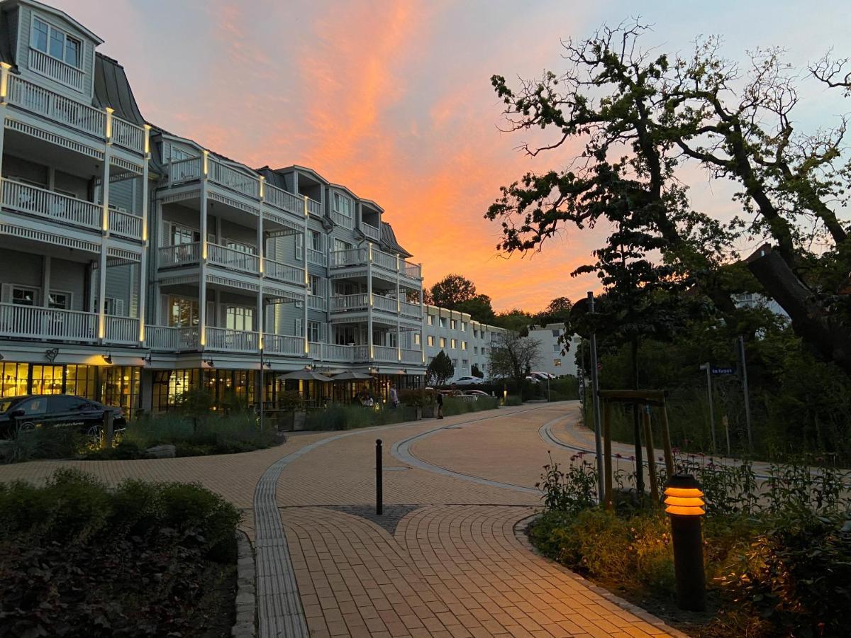 Seaside Rooms - Zentrales Design-Apartment Mit Balkon & Parkplatz - 2 Minuten Zum Strand Timmendorfer Strand Extérieur photo